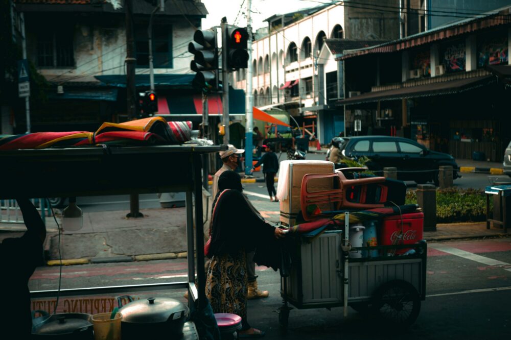 Is Nice good for solo travelers?