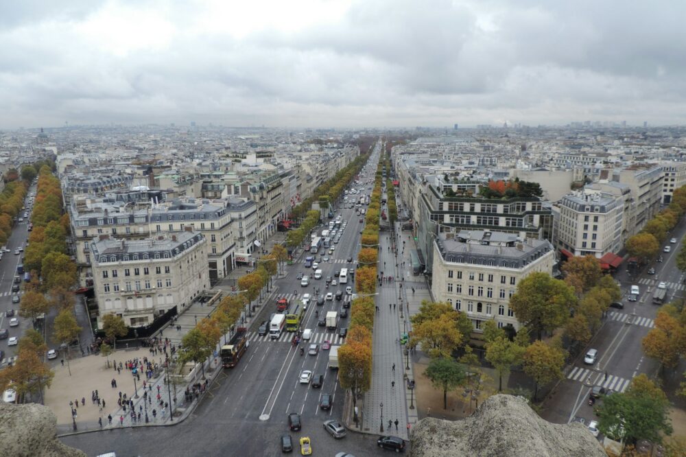 Is Paris romantic in autumn?