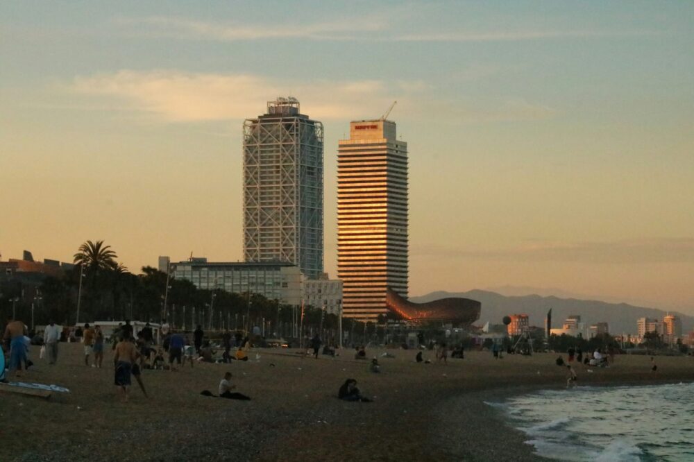 Is spring a good time to visit Barcelona?