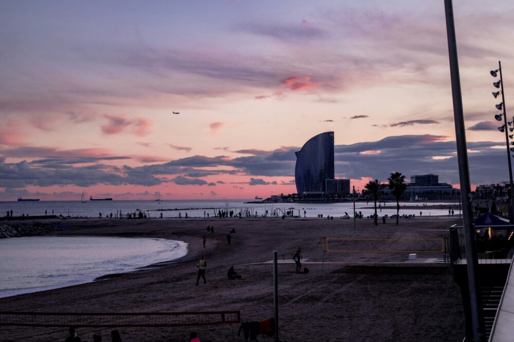 Solo female travel hotels in Barcelona: safety tips and recommendations