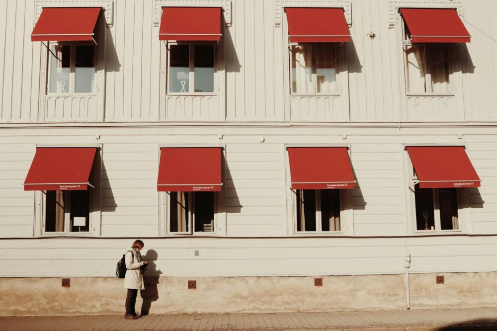 Solo travel hotels in Strasbourg with multilingual staff