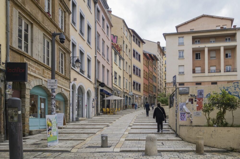 Top hotels in Lyon with a garden or courtyard