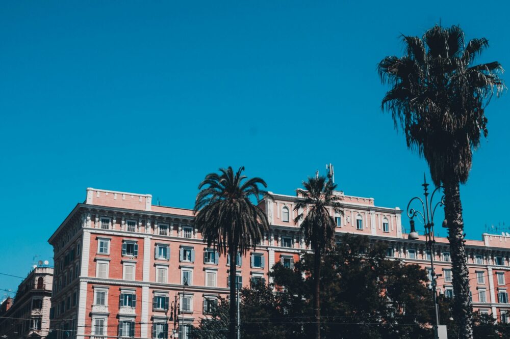 What are the accommodation options near Rome universities?