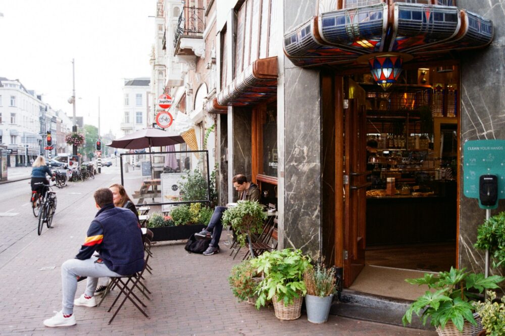 What are the best 5 star hotels in Amsterdam for a girls' trip?