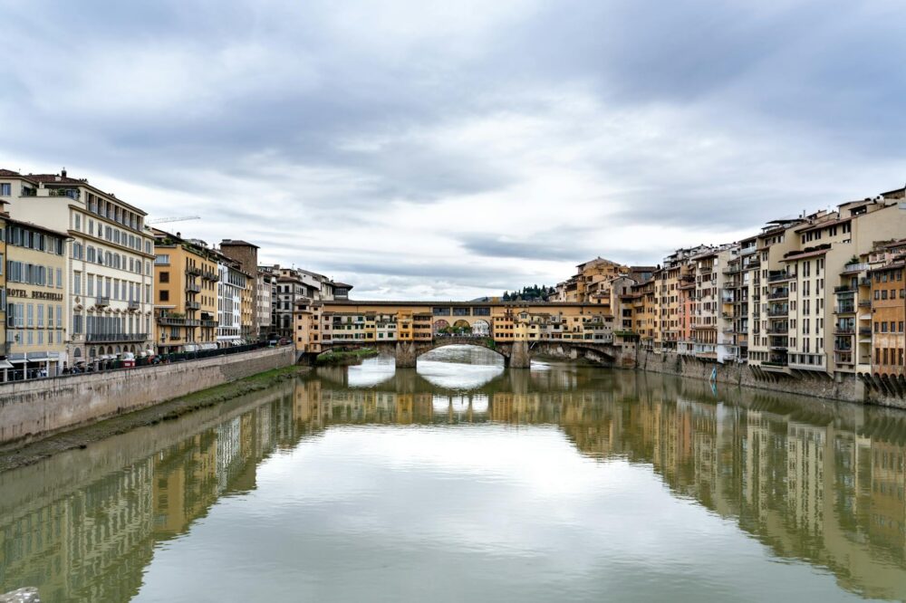 What are the best 5 star hotels in Florence for honeymooners?