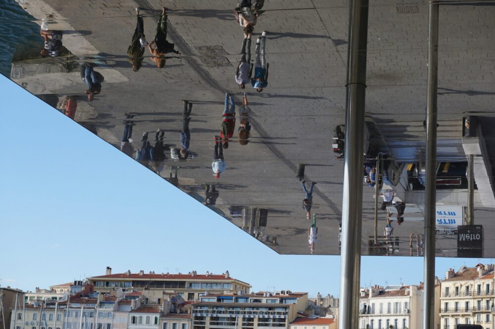 What are the best 5 star hotels in Marseille for a wedding?