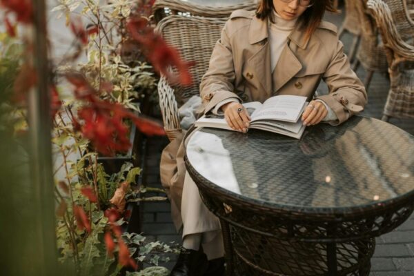 What are the best autumn cafes in Paris?