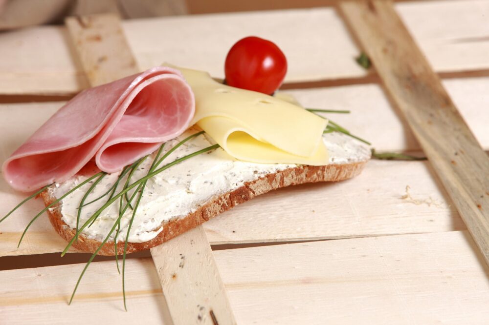 What are the best autumn cheese shops in Paris?