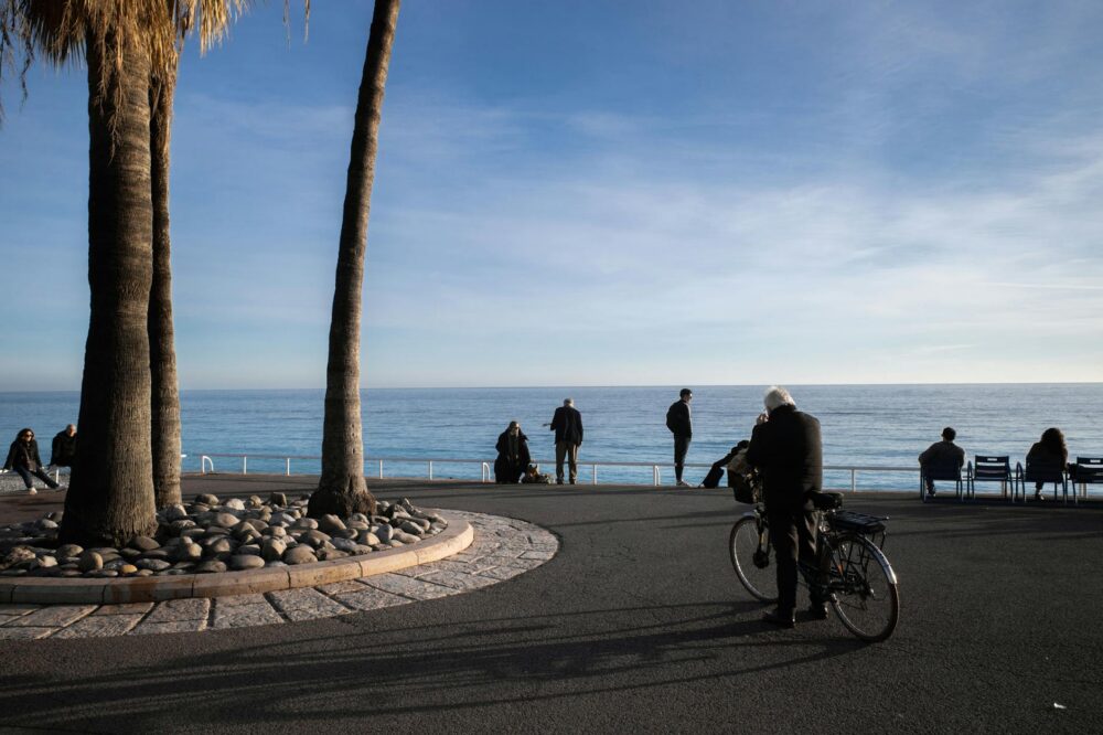 What are the best beaches for swimming in Nice France?