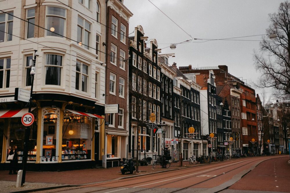 What are the best budget hotels in Amsterdam for digital nomads?
