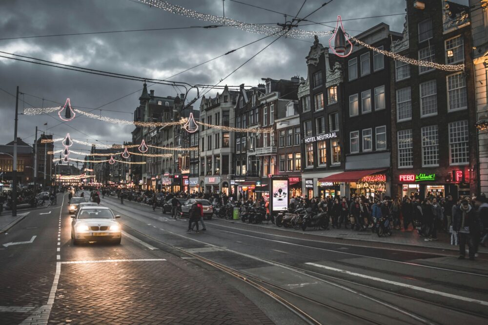 What are the best cafes in Amsterdam for a creative workspace in 2026?