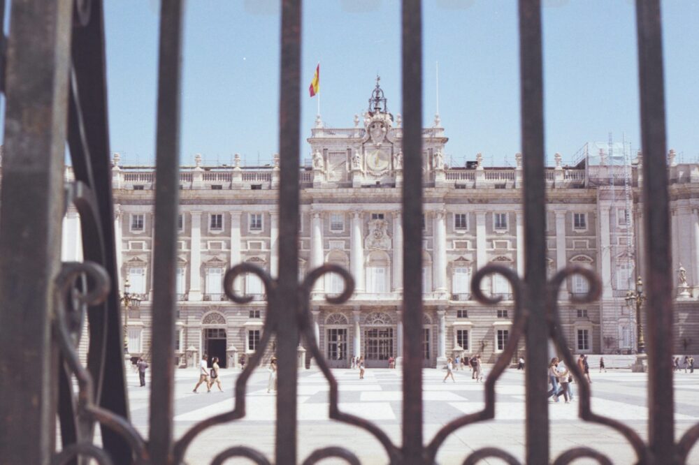 What are the best Christmas markets in Madrid?