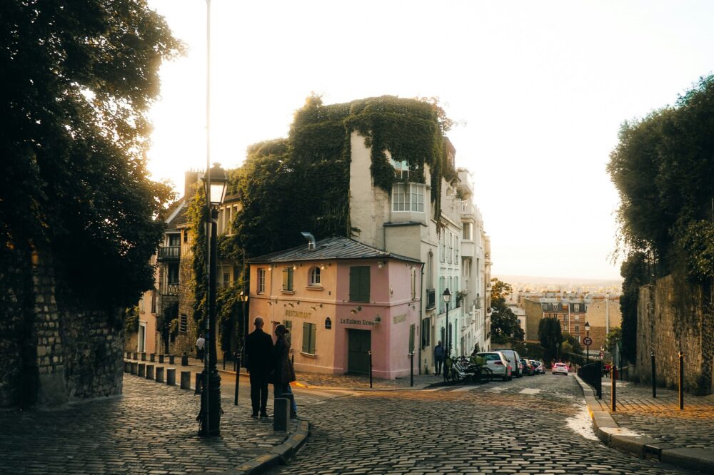 What are the best cities in France for a cycling holiday in 2026?