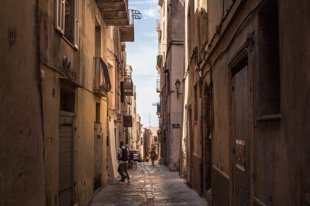 What are the best cities to visit in France in 2026?