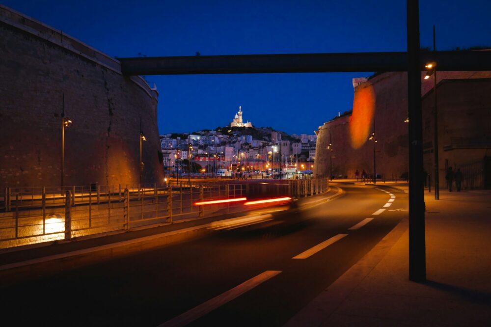 What are the best eco-friendly hotels in Marseille?