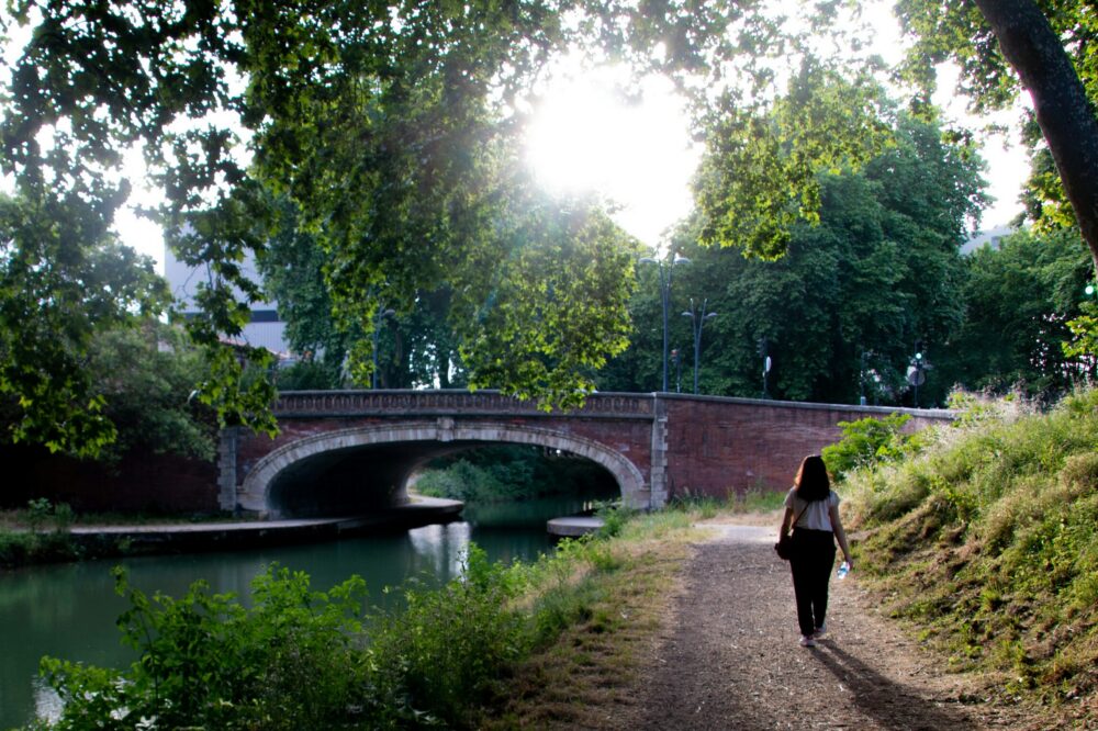 What are the best hiking trails near Toulouse?