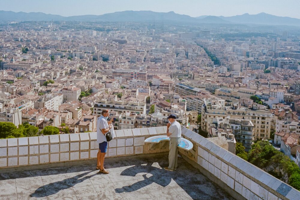 What are the best hotels for a group trip in Marseille?