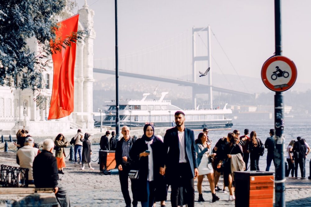 What are the best hotels in Istanbul for a shopping trip?