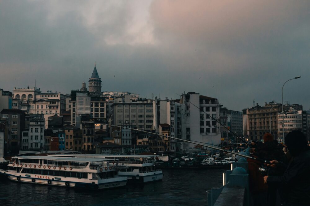 What are the best hotels in Istanbul for solo travelers who want privacy?