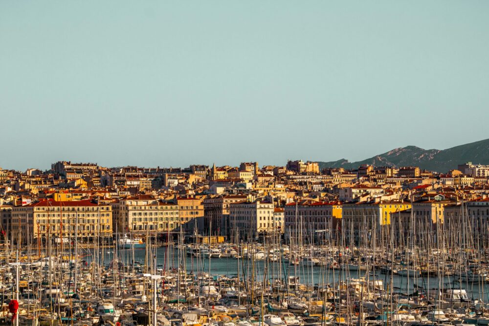 What are the best hotels near the Notre-Dame de la Garde?