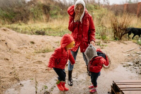 What are the best indoor activities in Florence for families on a rainy day?