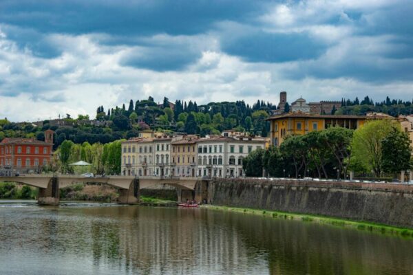 What are the best indoor activities in Florence for rainy days near the Bargello?