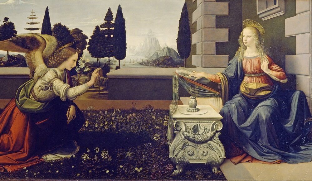 What are the best indoor activities in Florence for rainy days near the Leonardo Museum?