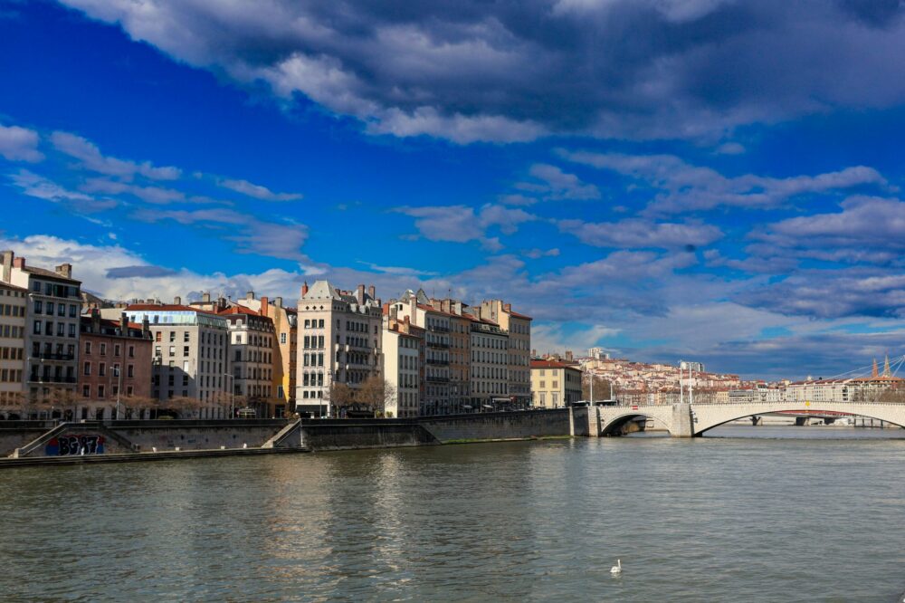 What are the best markets to visit in Lyon?