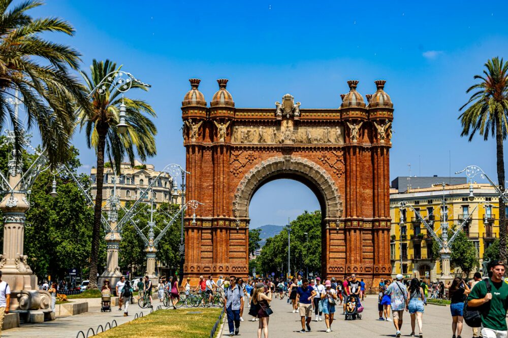 What are the best restaurants in Barcelona for a holiday meal in 2026?