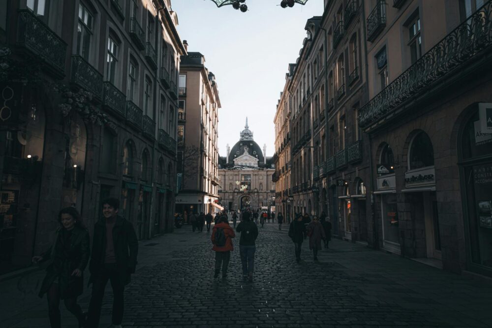 What are the best restaurants in Strasbourg for a festive meal 2026?