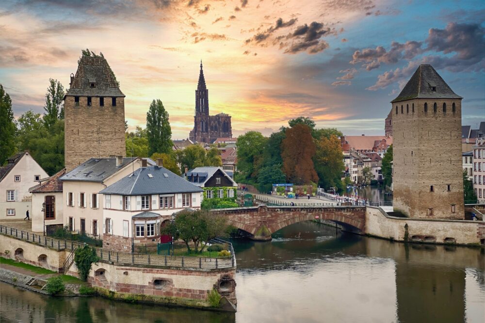 What are the best restaurants in Strasbourg for a special brunch?