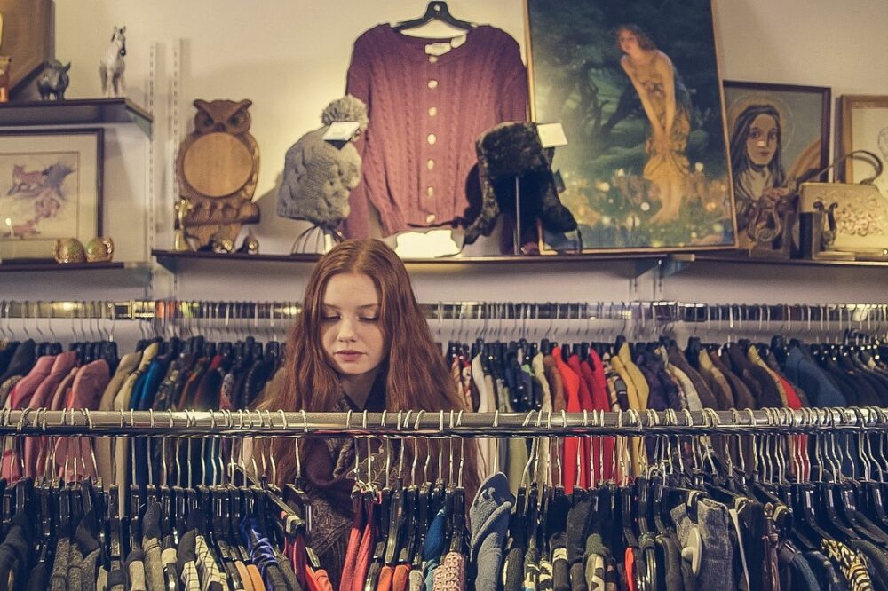 What are the best shopping malls in Florence for rainy days?