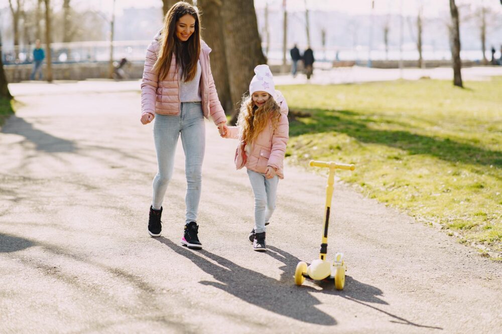 What are the best spring family activities in Paris?
