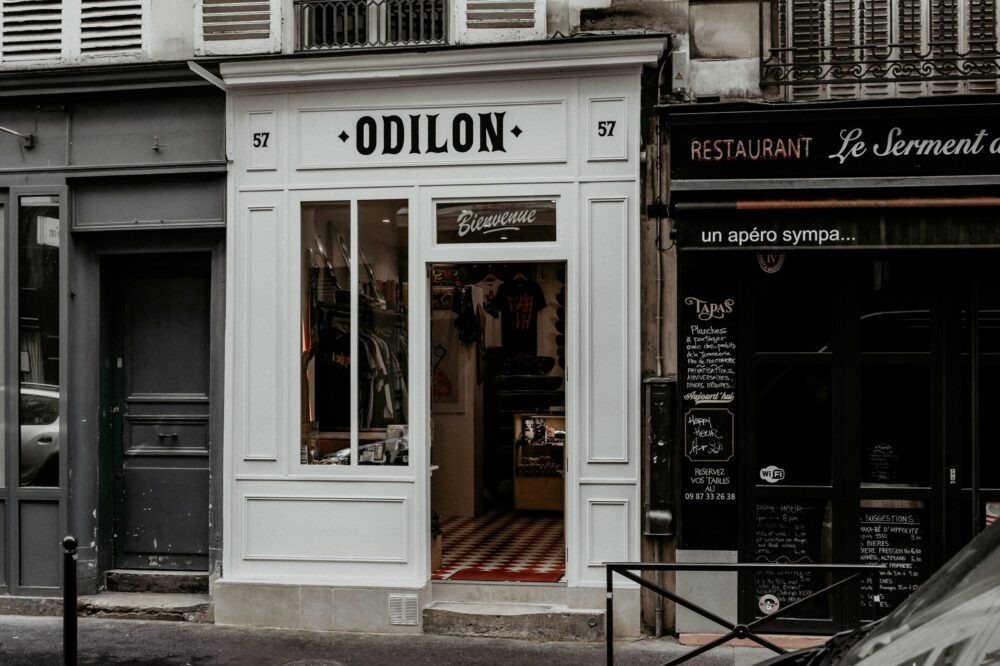 What are the best spring wine bars in Paris?