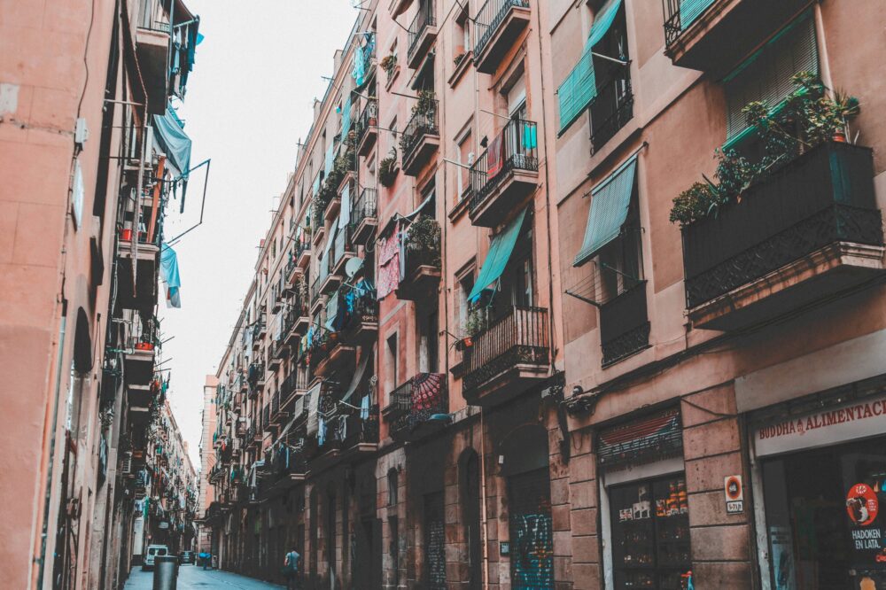 What are the best study spots in Barcelona?