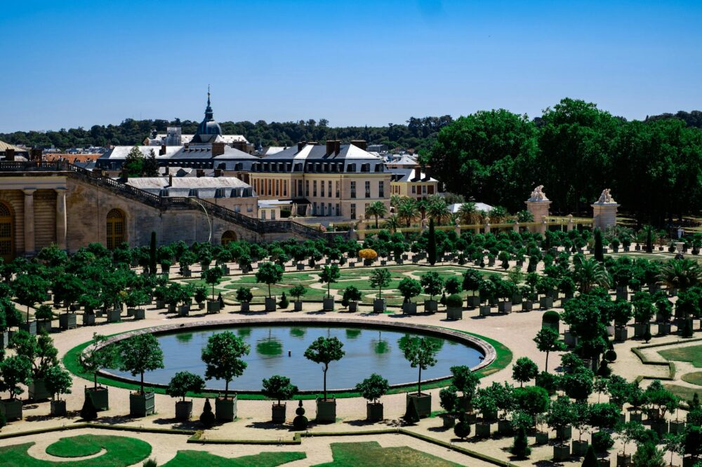 What are the best summer activities in Toulouse?