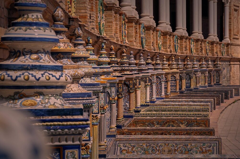 What are the best universities in Barcelona for business?