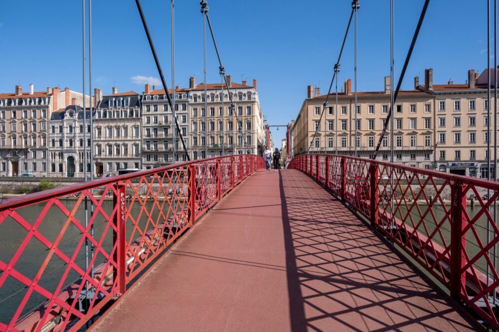 What are the best yoga studios in Lyon?