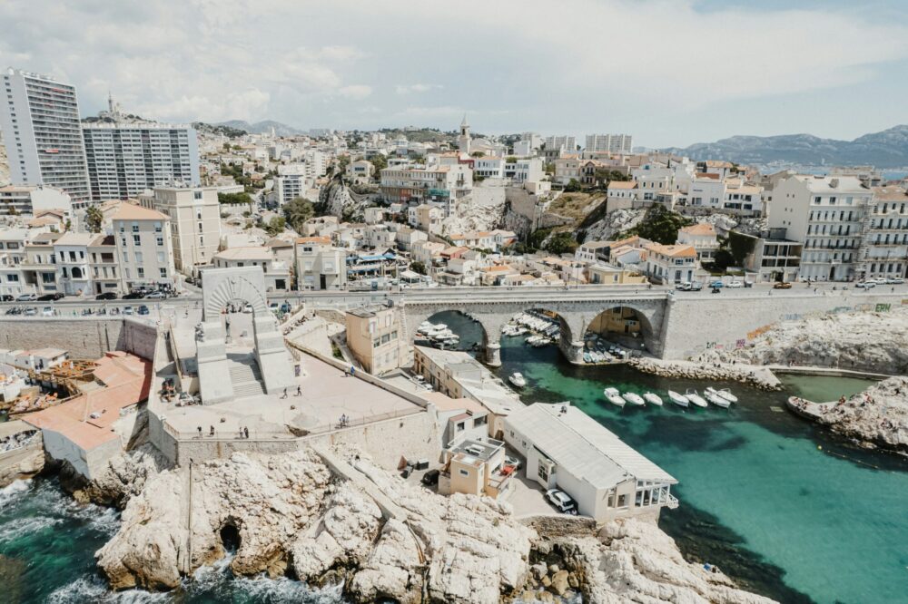 What are the eco-friendly 5 star hotels in Marseille?
