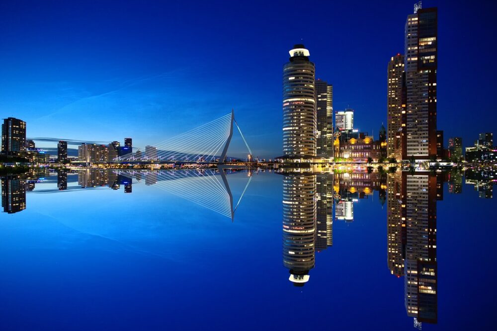 What are the Erasmus opportunities in Istanbul?