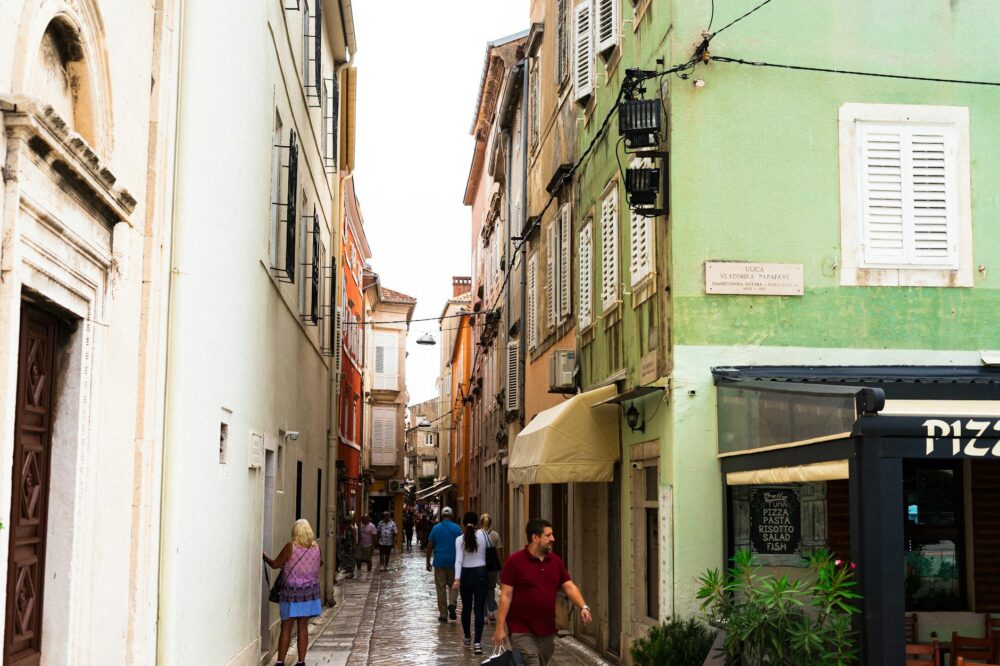 What are the health services at Montpellier universities?