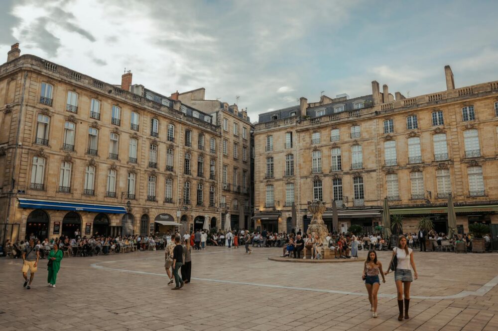 What are the housing options for international students in Montpellier?