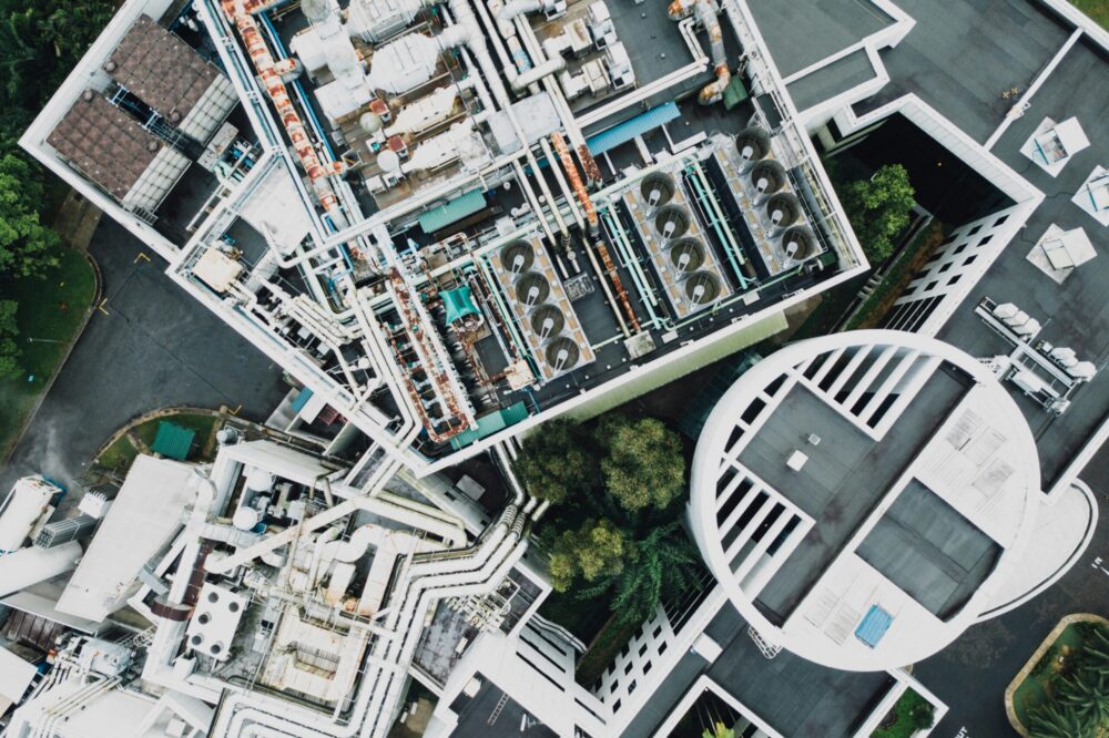 What are the labs and facilities at Roma Tre?
