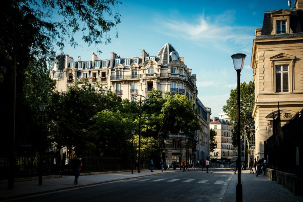 What are the most Instagrammable solo travel hotels in Paris?