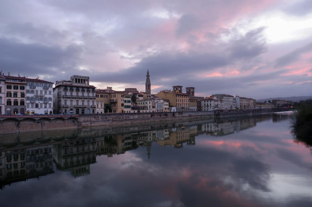 What are the student associations at the University of Florence?