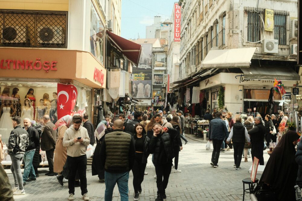 What are the top 5-star hotels in Istanbul for a staycation?