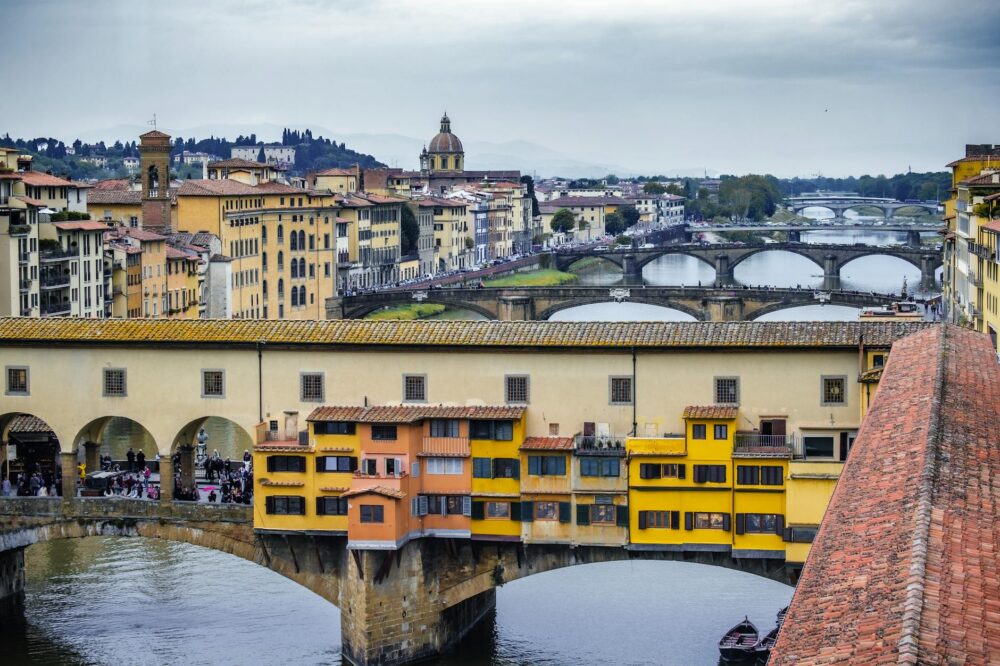 What are the top affordable hotels in Florence with a shower?