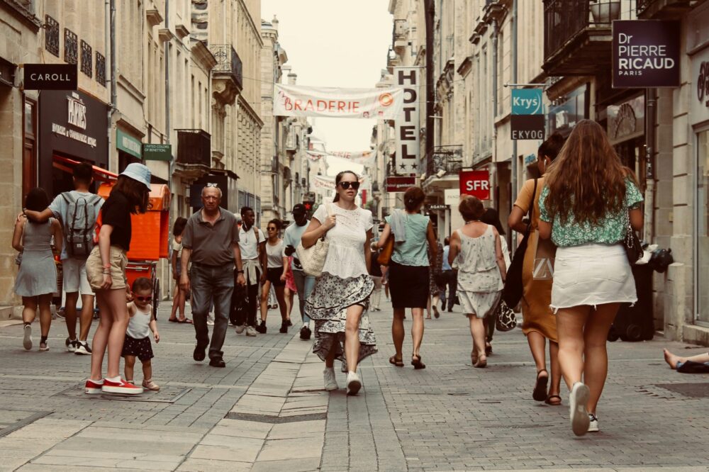 What are the top attractions in Bordeaux in 2026?
