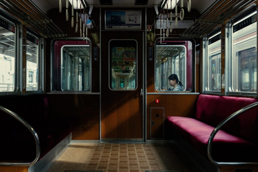 What are the transportation options for students in Montpellier?