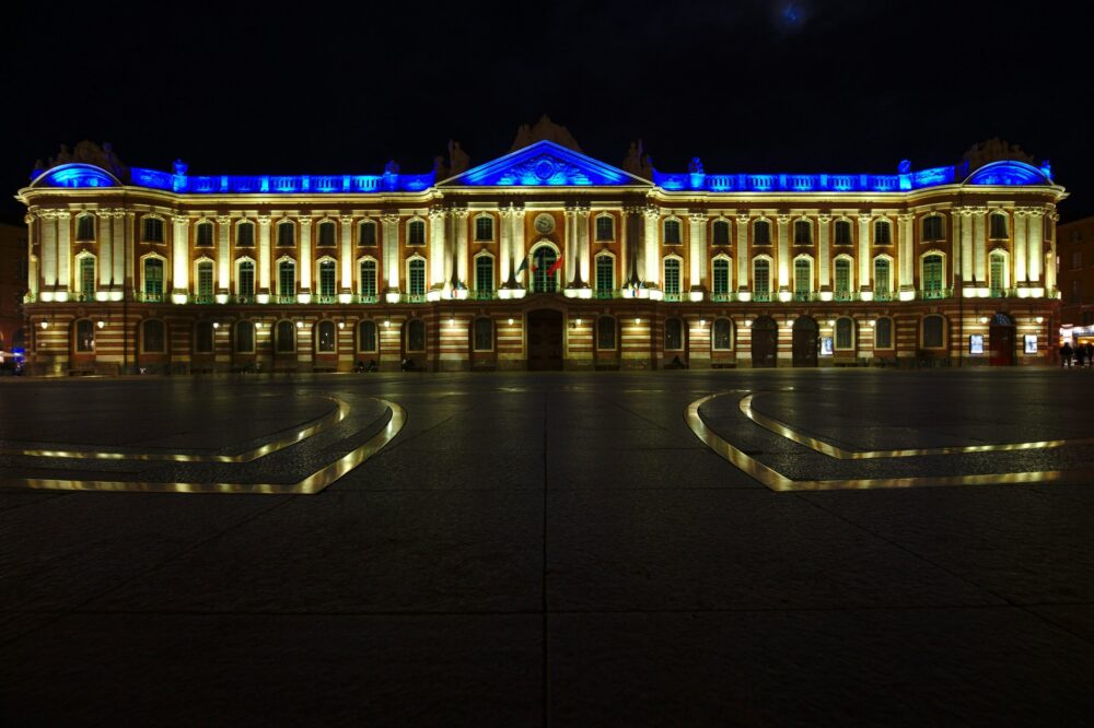 What can you see at the Musée des Augustins in Toulouse?